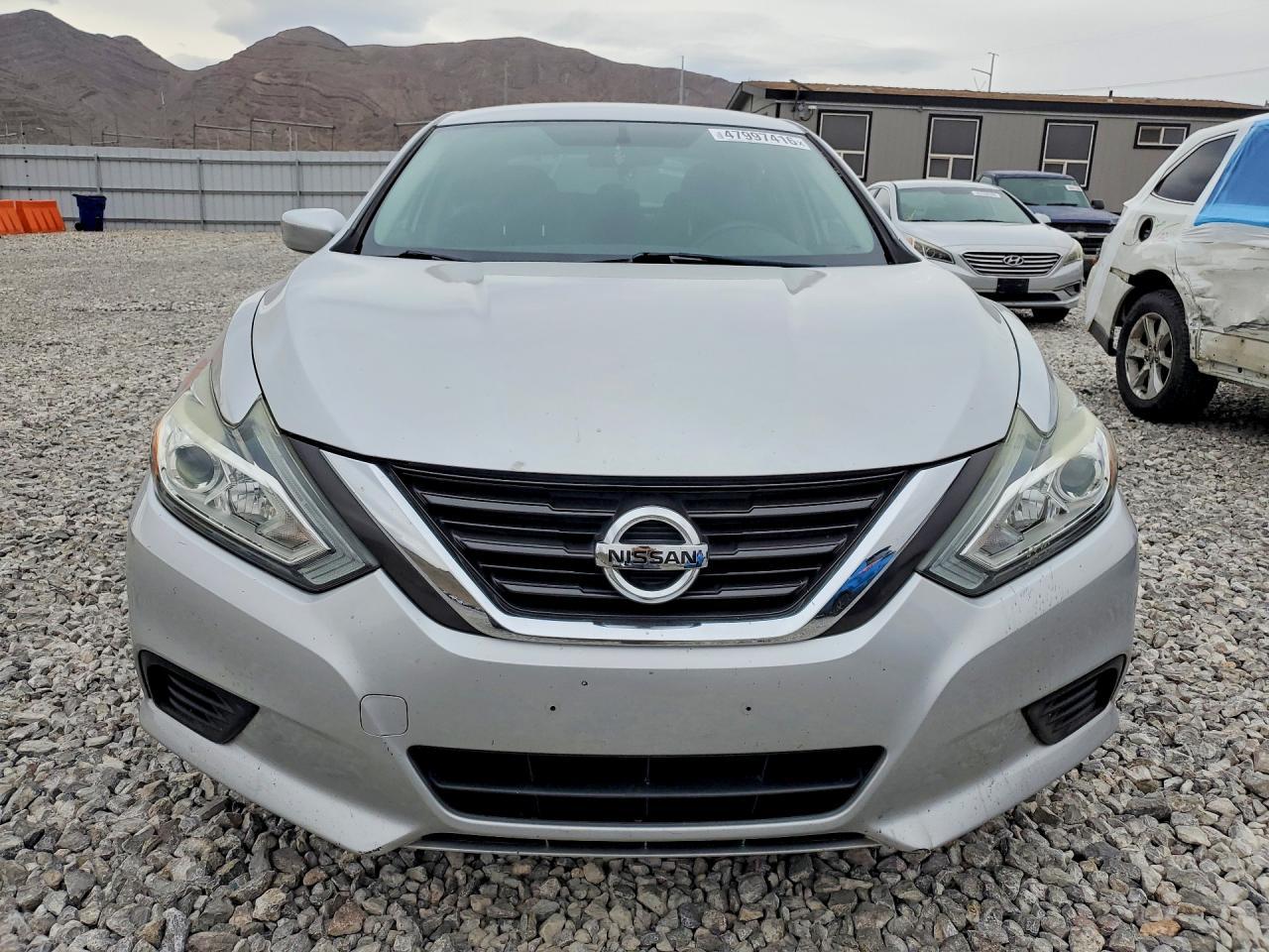 2016 Nissan Altima 2.5 S - zdjęcie 5