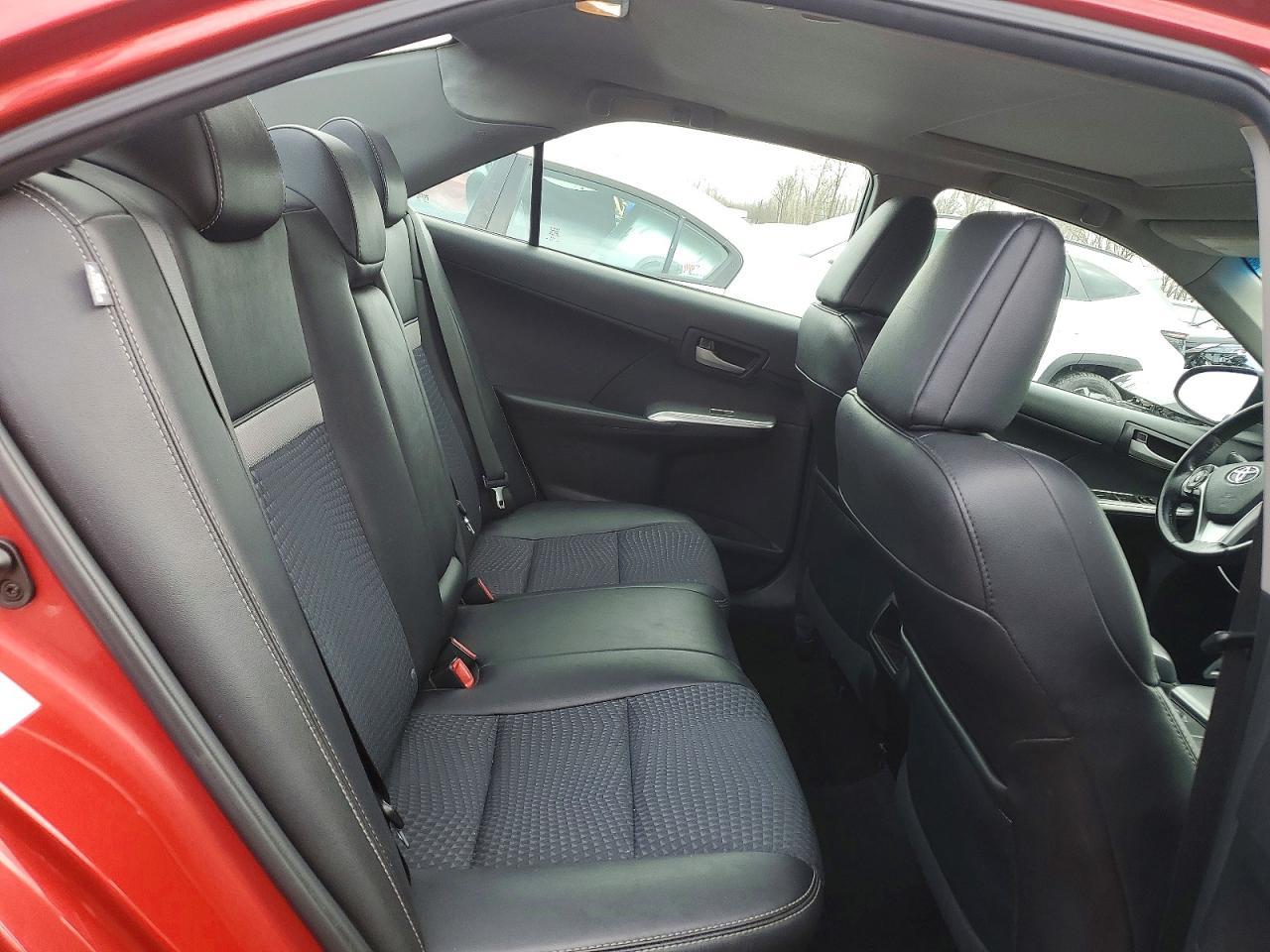 2014 Toyota Camry Se Sport - zdjęcie 10