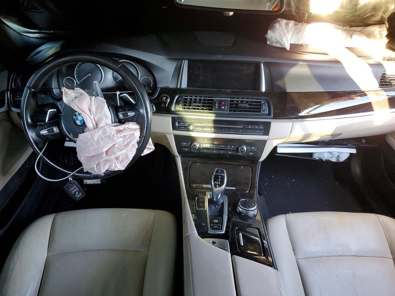 2016 BMW 535 I - zdjęcie 8