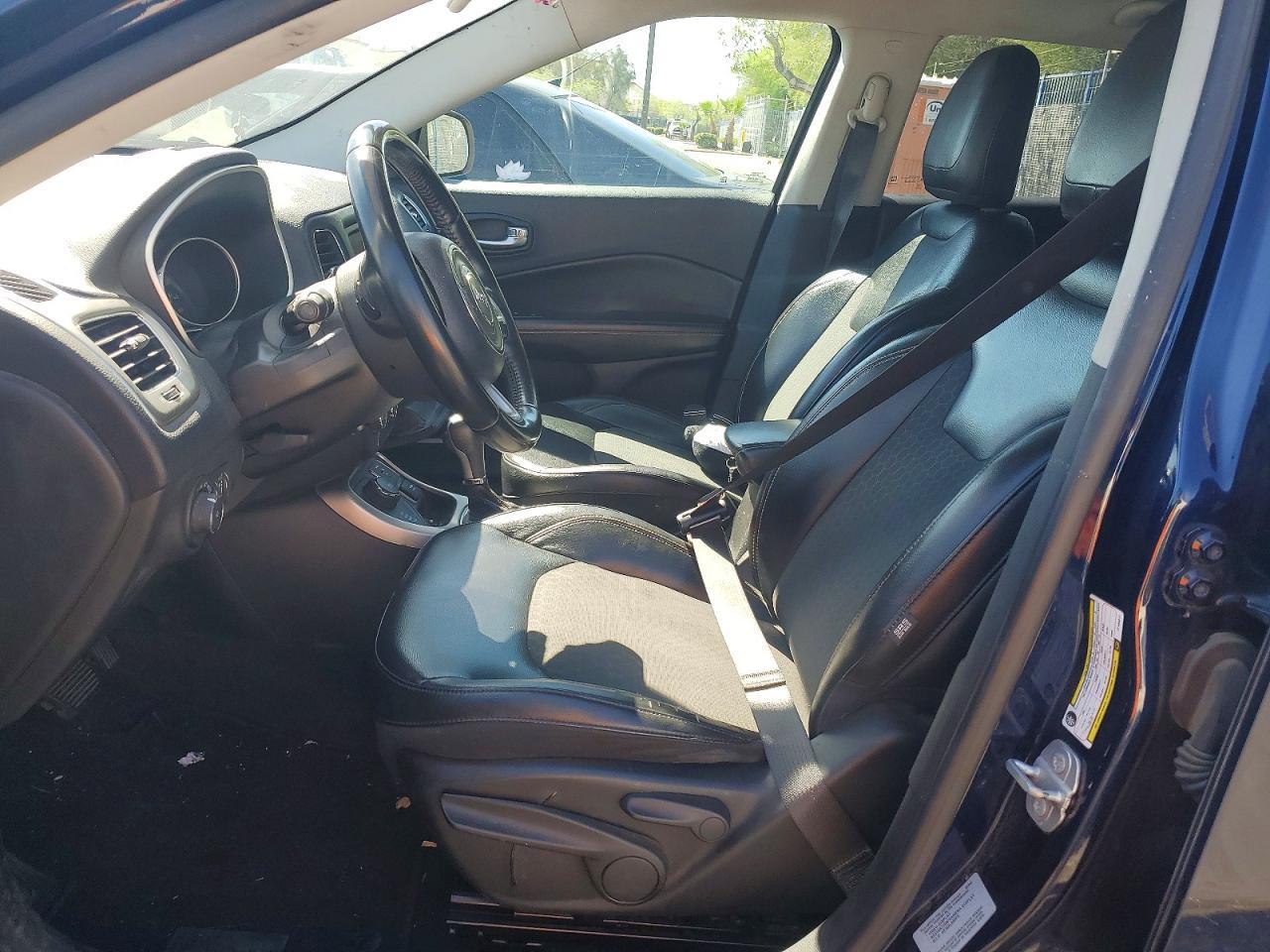 2018 Jeep Compass Latitude - zdjęcie 7
