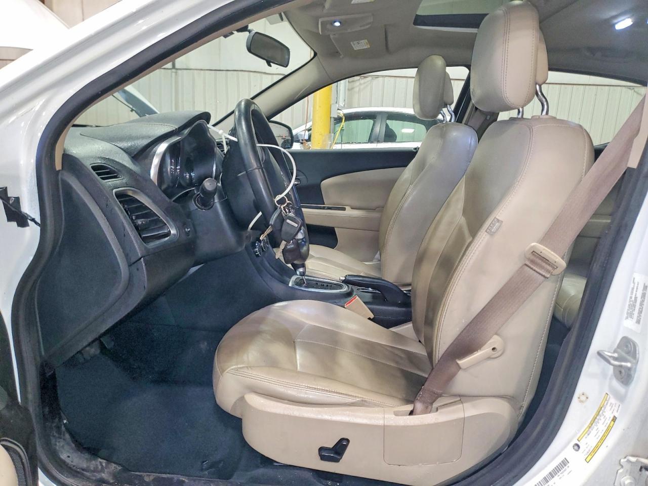 2014 Dodge Avenger Sxt - zdjęcie 7