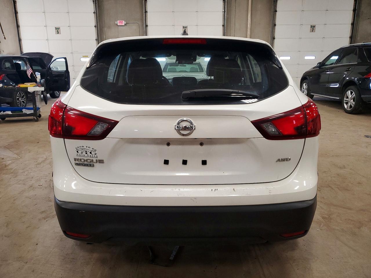 2019 Nissan Rogue Sport S - zdjęcie 6