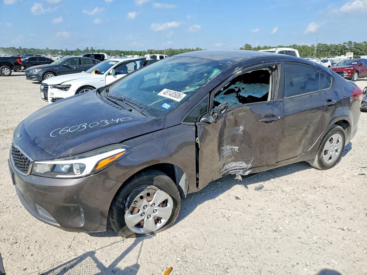 2017 Kia Forte Lx - zdjęcie główne