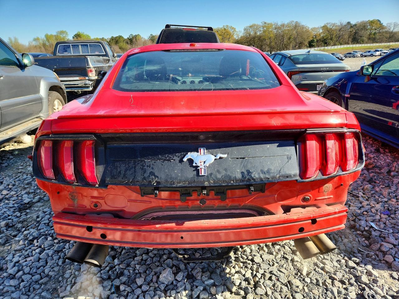 2019 Ford Mustang - zdjęcie 6