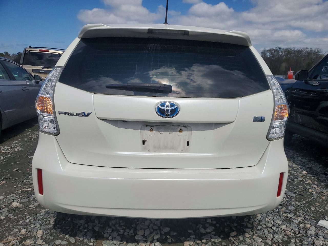 2013 Toyt Prius V - zdjęcie 6