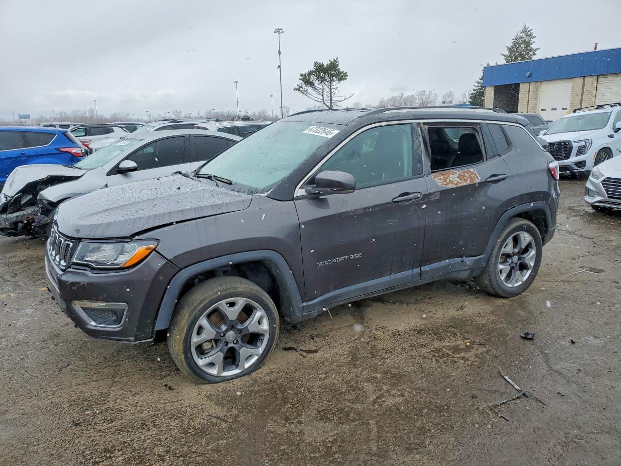 2021 Jeep Compass Limited - zdjęcie główne
