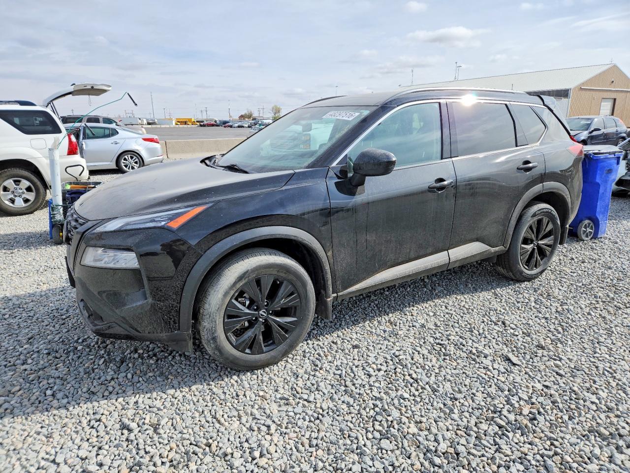 2023 Nissan Rogue Sv - zdjęcie główne