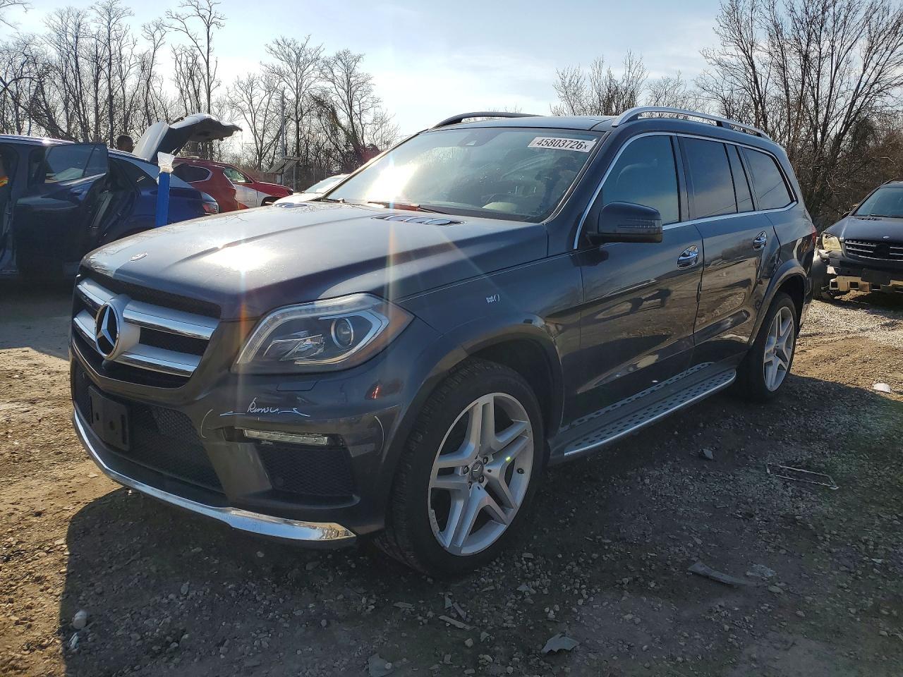 2015 Mercedes-Benz Gl 550 4Matic - zdjęcie główne
