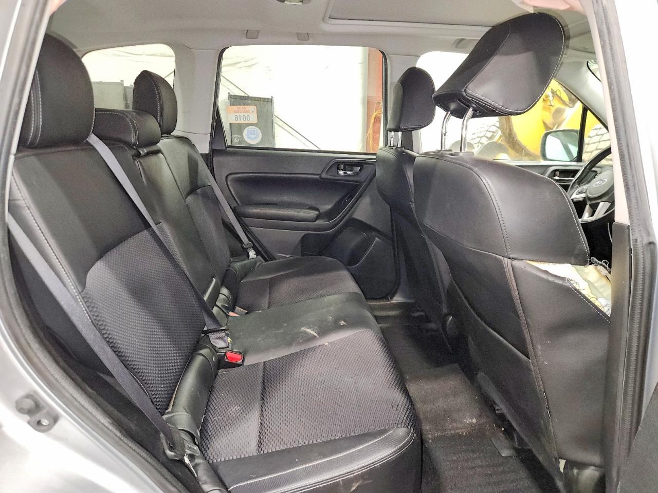 2018 Subaru Forester 2.0Xt Premium - zdjęcie 11