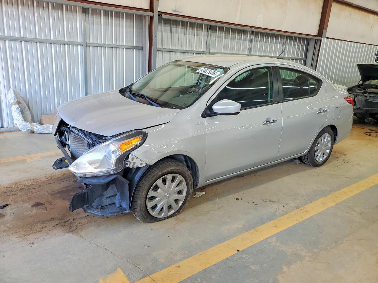 2019 Nissan Versa Sv - zdjęcie główne