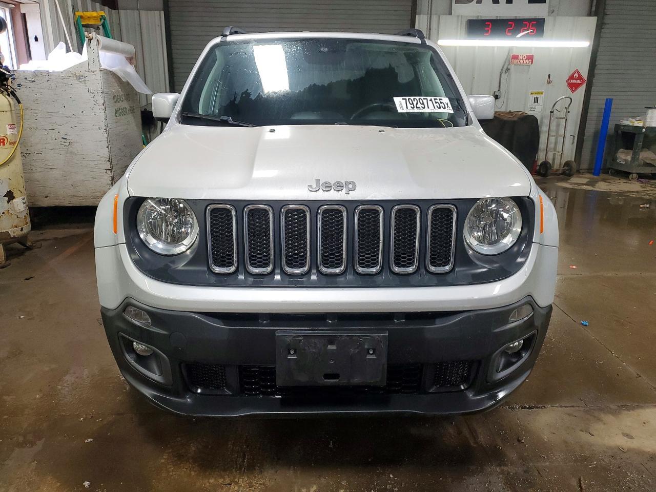 2018 Jeep Renegade Latitude - zdjęcie 5
