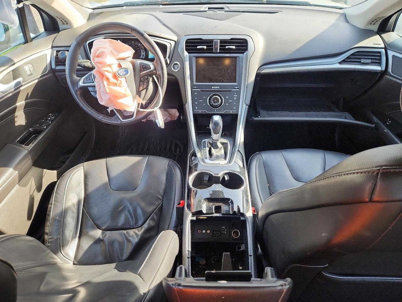 2014 Ford Fusion Titanium Phev - zdjęcie 8