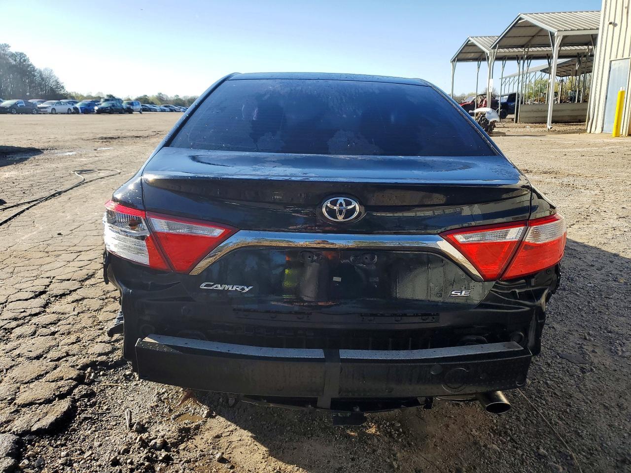 2015 Toyota Camry Se - zdjęcie 6