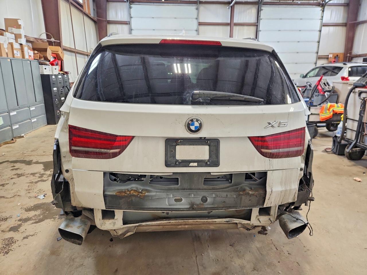 2016 BMW X5 xDrive50I - zdjęcie 6