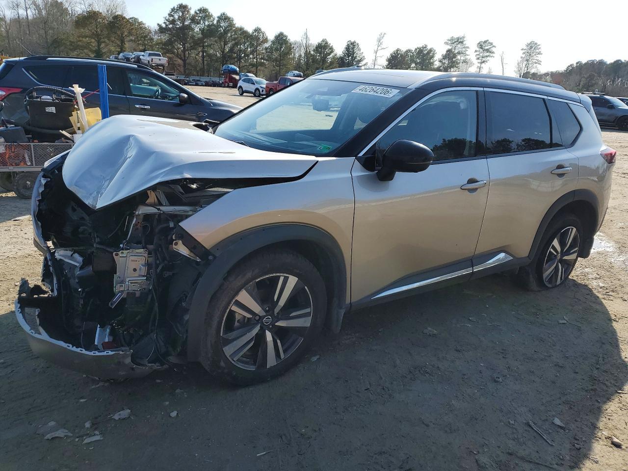 2021 Nissan Rogue Platinum - zdjęcie główne