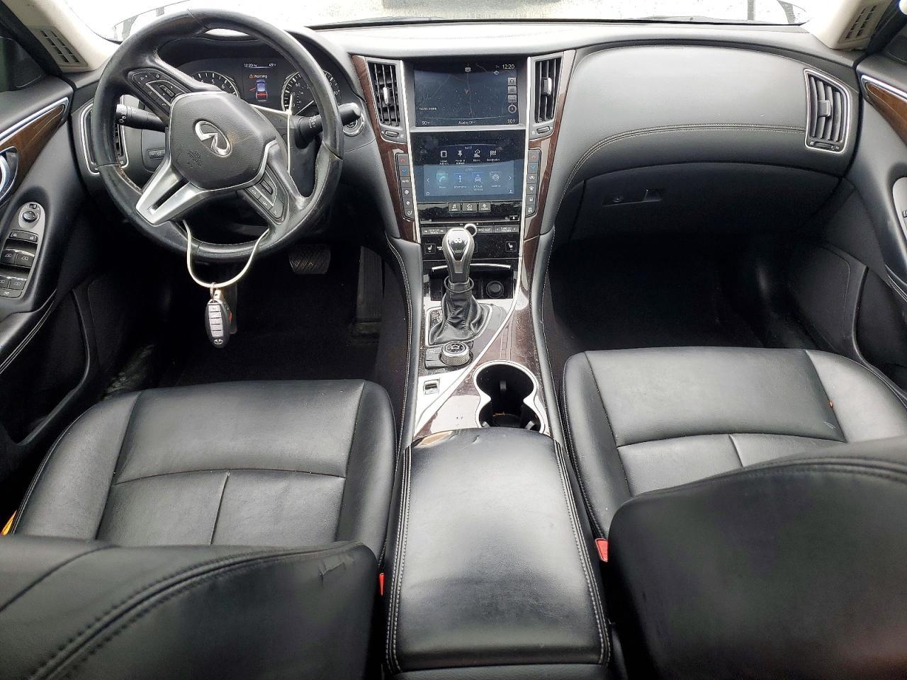 2018 Infiniti Q50 3.0T Luxe - zdjęcie 8