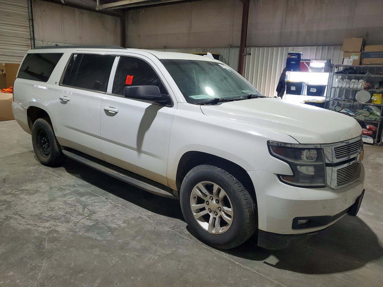 2015 Chevrolet Suburban K1500 Lt - zdjęcie 4