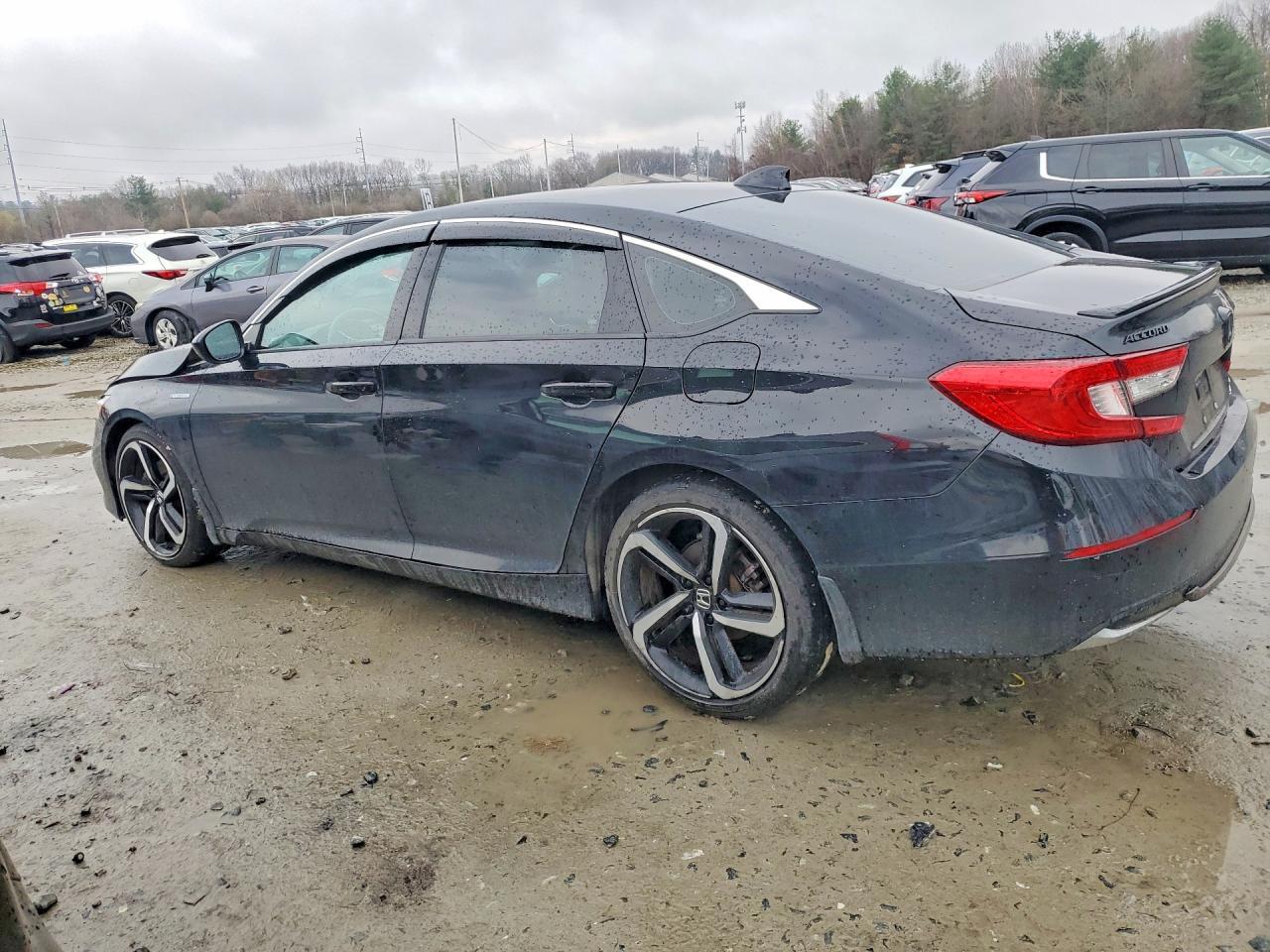 2022 Honda Accord Hybrid Sport - zdjęcie 2