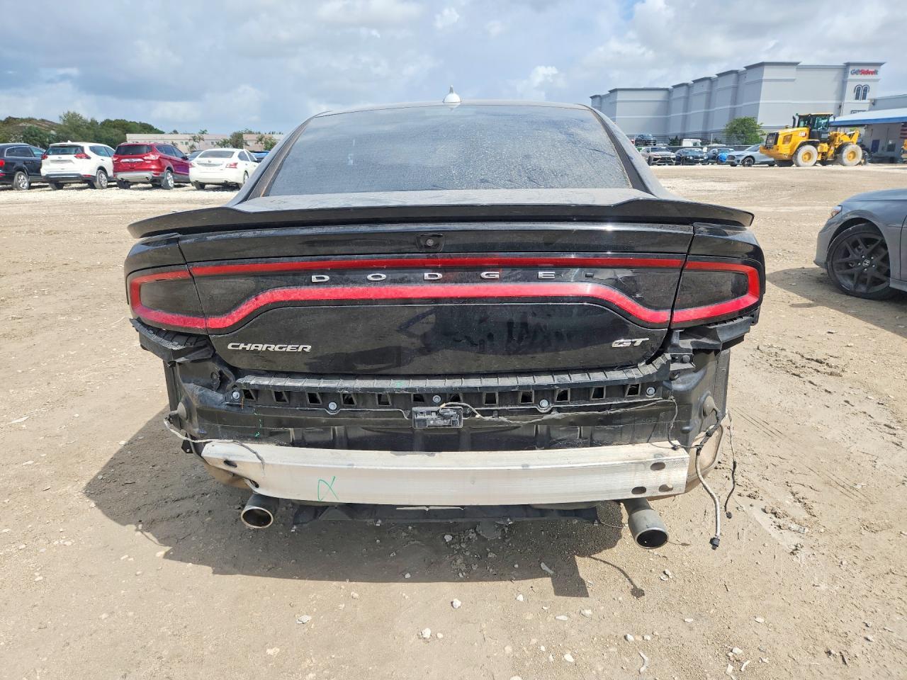 2023 Dodge Charger Gt - zdjęcie 6