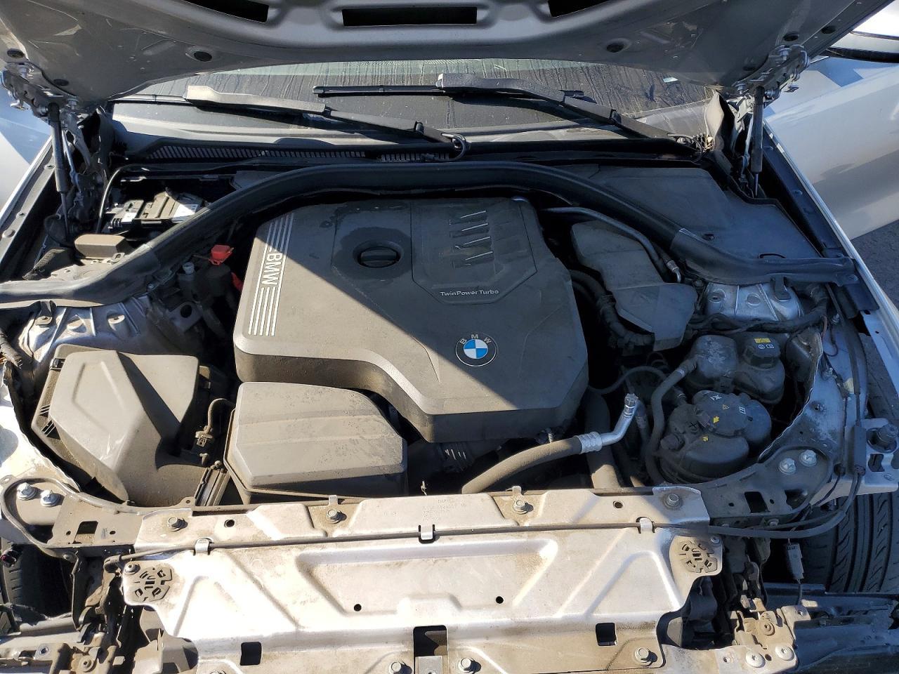 2019 BMW 330I - zdjęcie 11