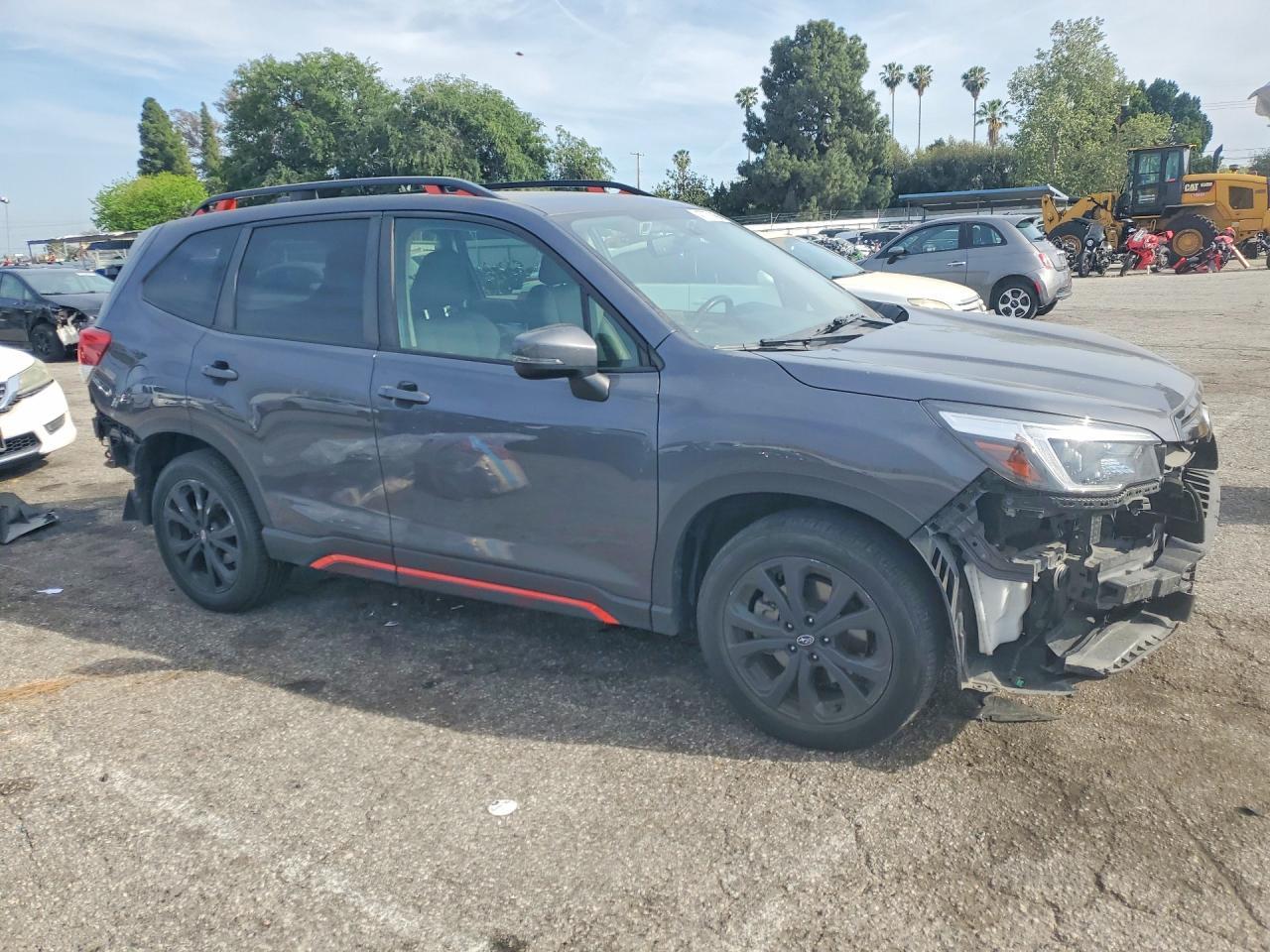 2021 Subaru Forester Sport - zdjęcie 4