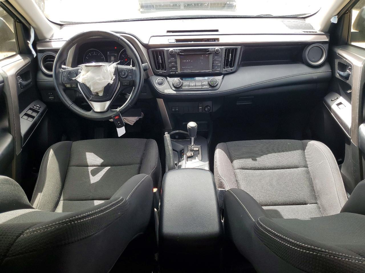 2018 Toyota Rav4 Xle - zdjęcie 8