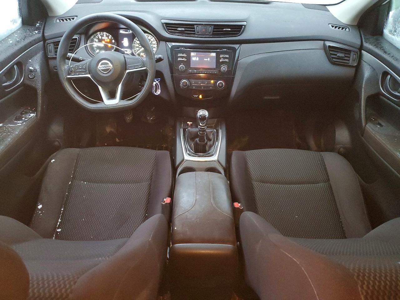 2017 Nissan Rogue Sport S - zdjęcie 8