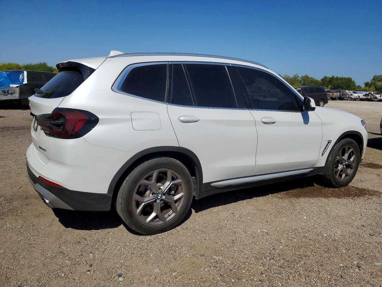 2022 BMW X3 Sdrive30I - zdjęcie 3
