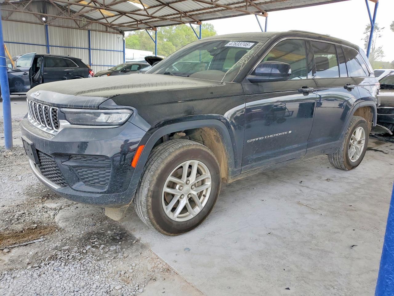 2024 Jeep Grand Cherokee Laredo - zdjęcie główne