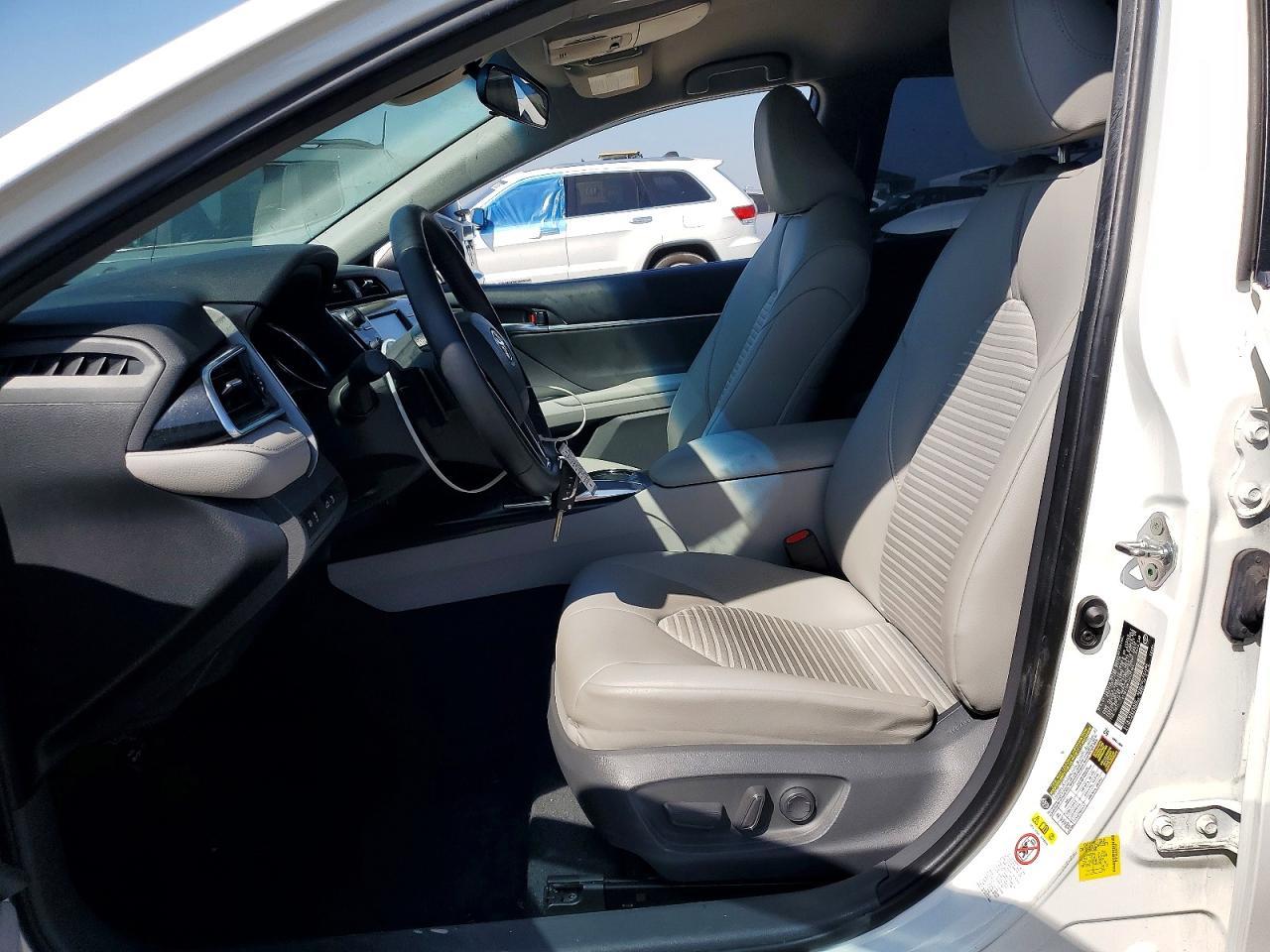 2018 Toyota Camry Se - zdjęcie 7
