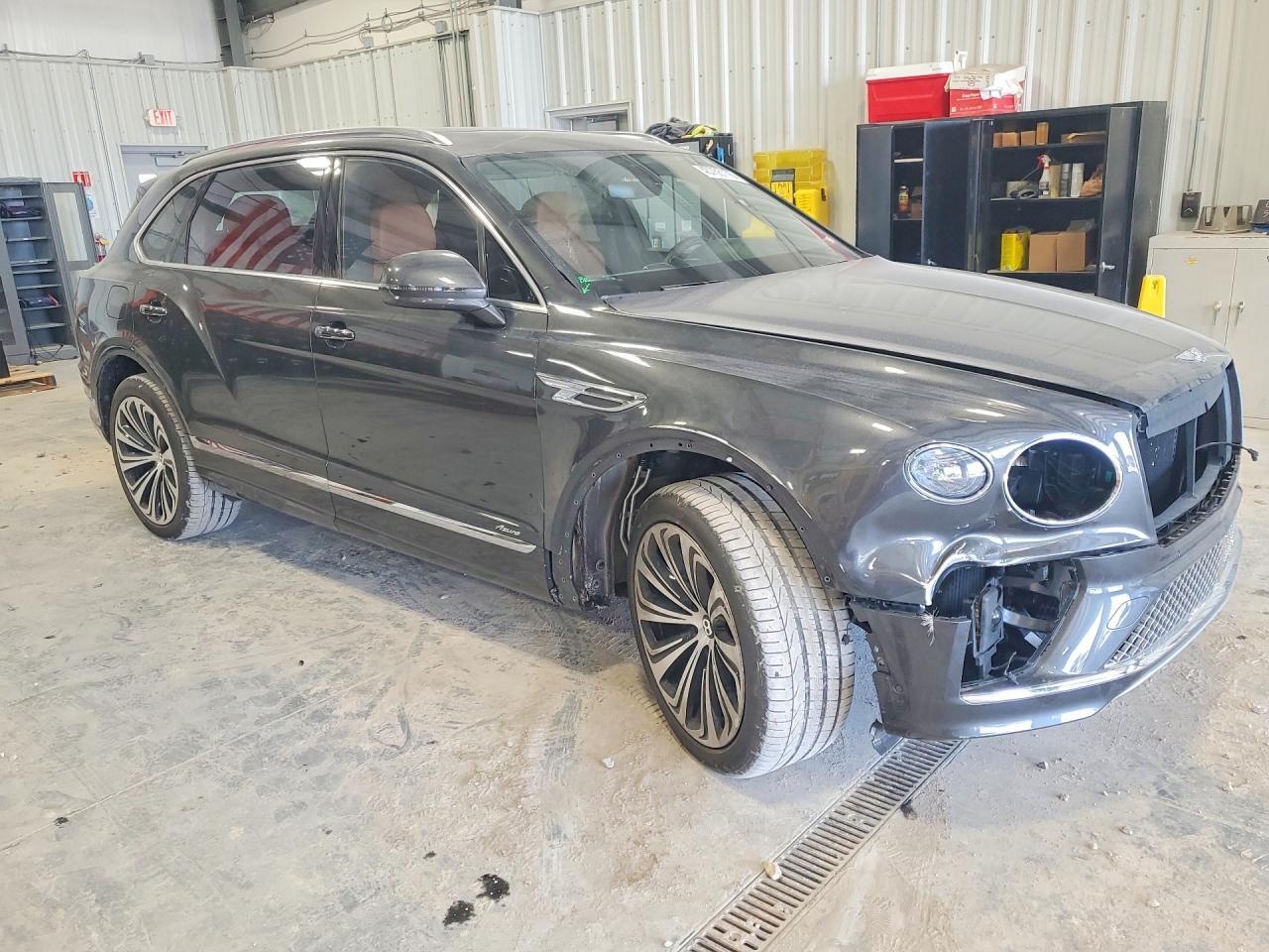 2023 Bentley Bentayga - zdjęcie 4