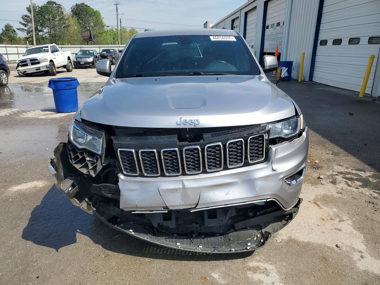 2018 Jeep Grand Cherokee Laredo - zdjęcie 5