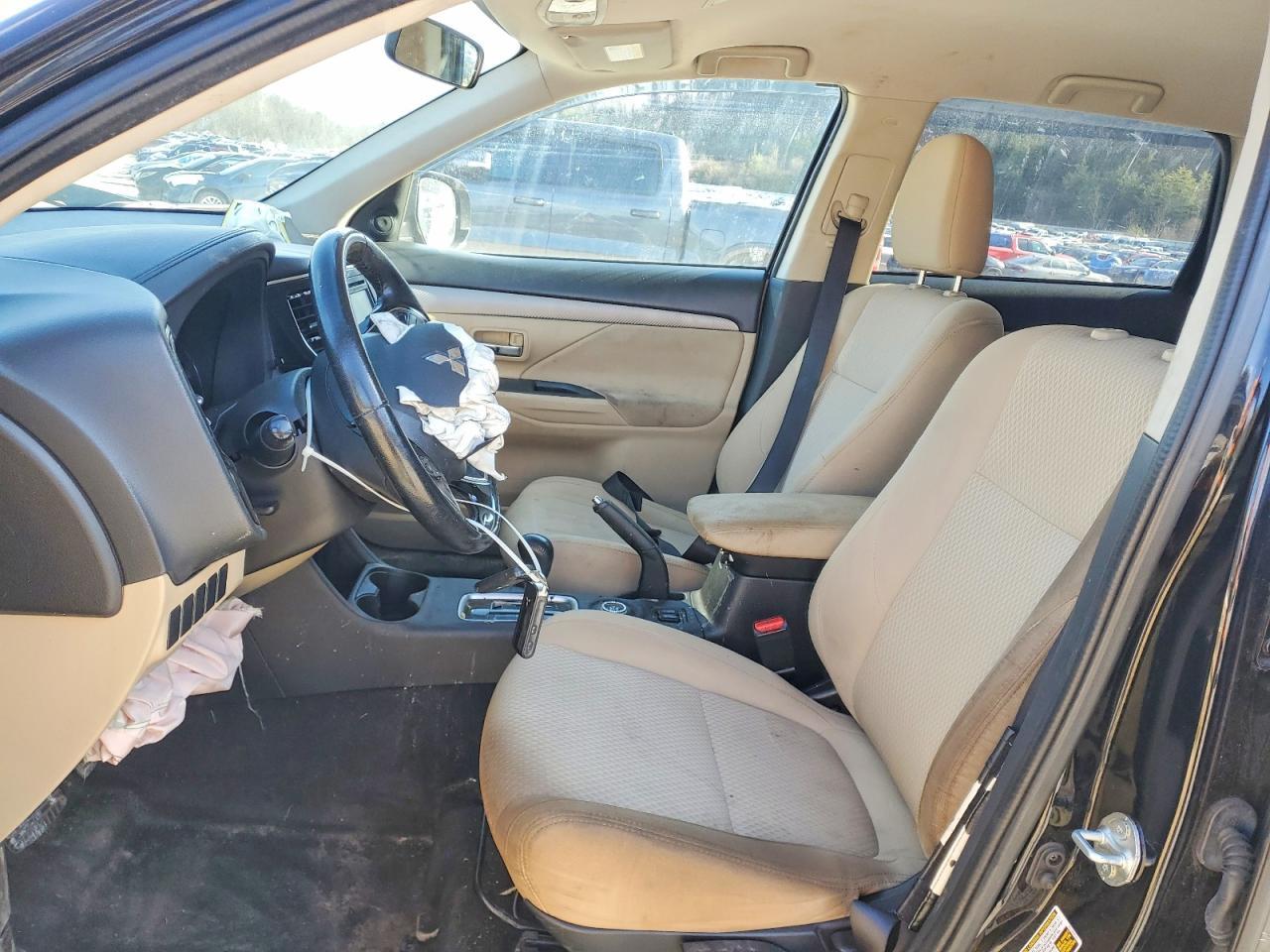 2016 Mitsubishi Outlander Se - zdjęcie 7