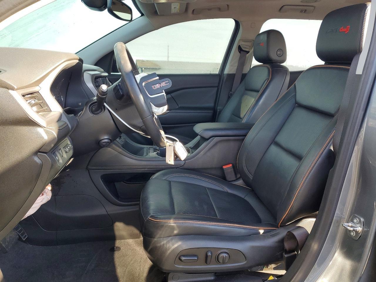 2021 GMC Acadia At4 - zdjęcie 7