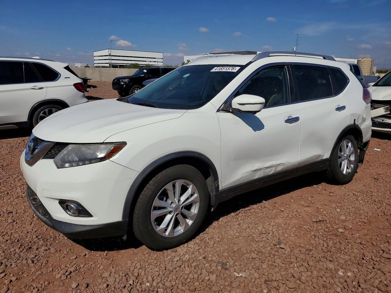 2016 Nissan Rogue Sv - zdjęcie główne