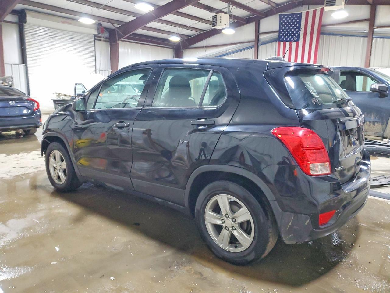 2019 Chevrolet Trax Ls - zdjęcie 2