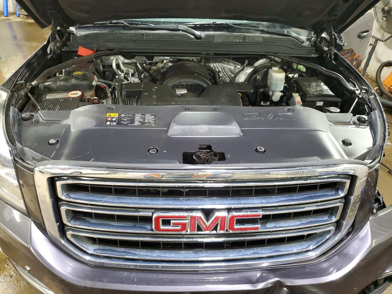 2016 GMC Yukon Slt - zdjęcie 11