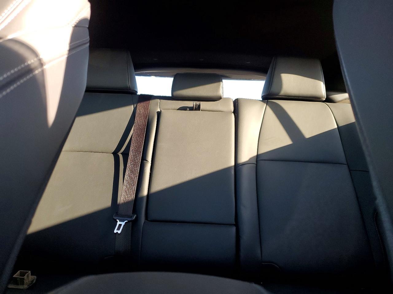 2022 Toyota Venza Xle - zdjęcie 10