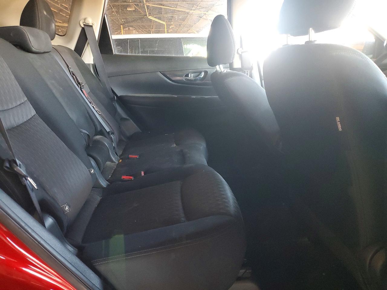 2017 Nissan Rogue S - zdjęcie 10