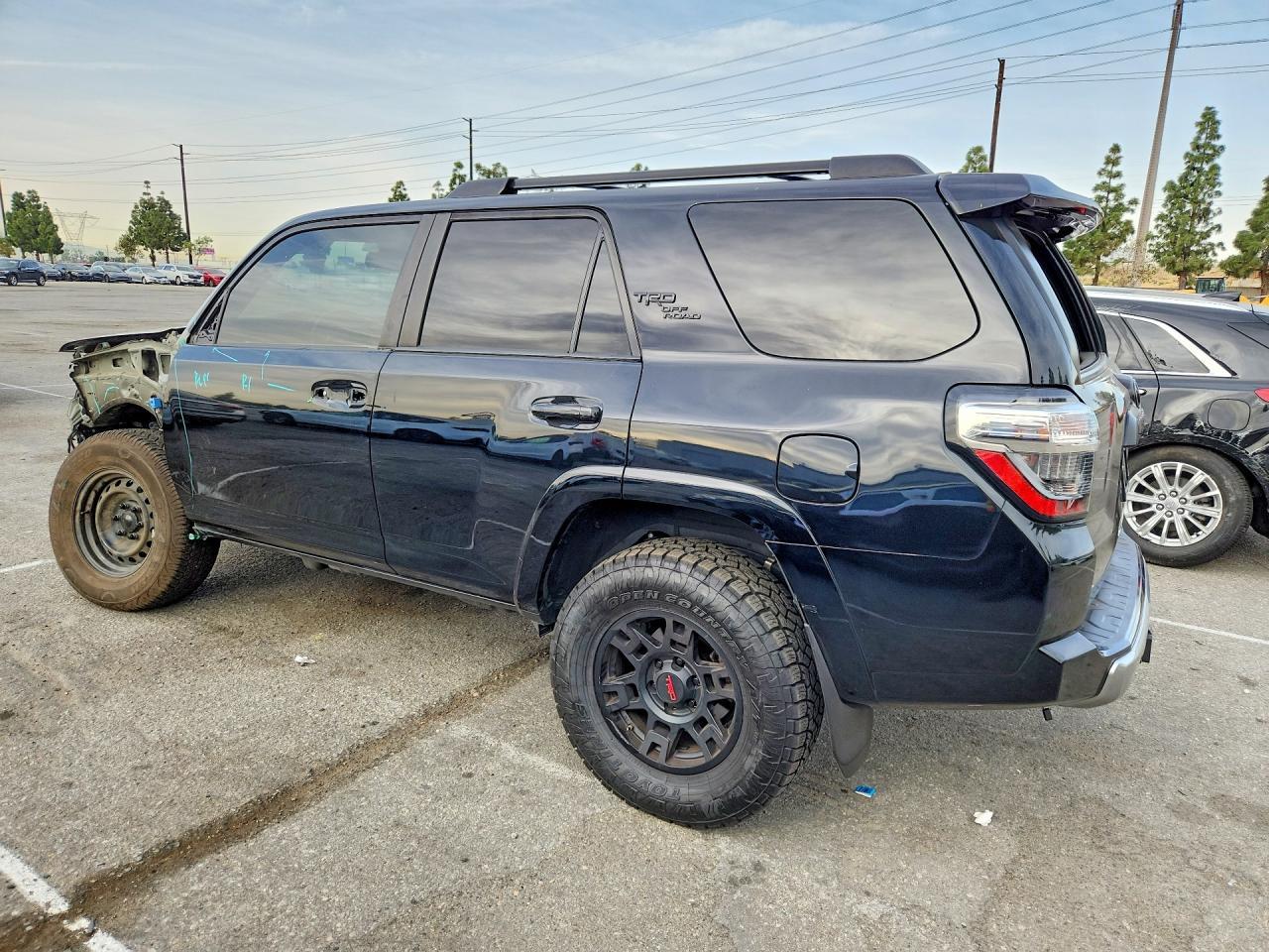 2021 Toyota 4Runner Trd Off-Road Premium - zdjęcie 2