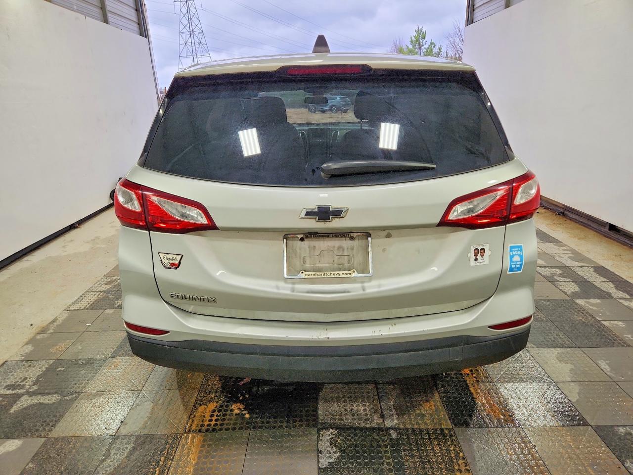 2020 Chevrolet Equinox Ls - zdjęcie 6