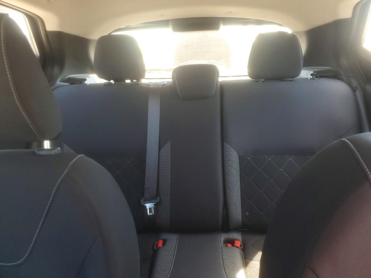 2019 Nissan Kicks S - zdjęcie 10