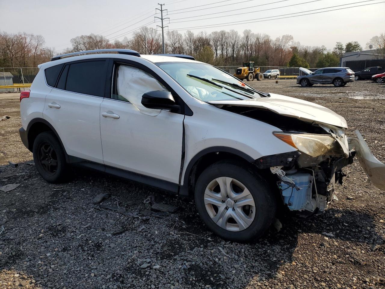 2015 Toyota Rav4 Le - zdjęcie 4