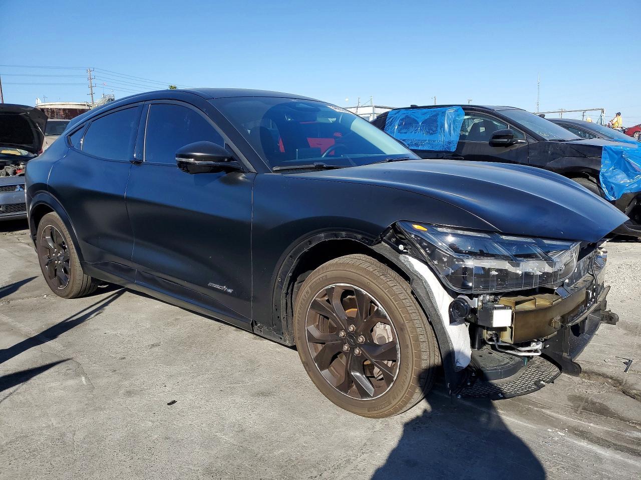 2024 Ford Mustang Mach-E Select - zdjęcie 4