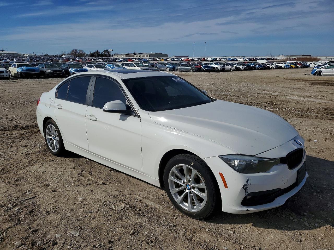 2016 BMW 320 Xi - zdjęcie 4