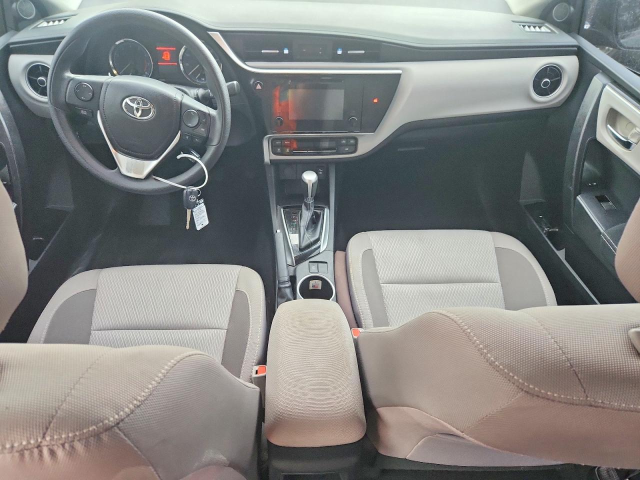 2018 Toyota Corolla Le - zdjęcie 8