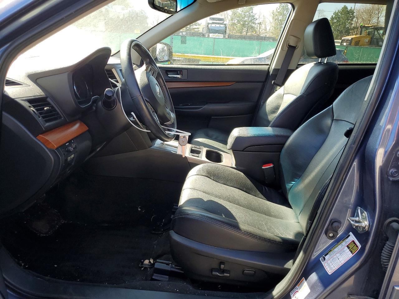 2014 Subaru Outback 3.6R Limited - zdjęcie 7