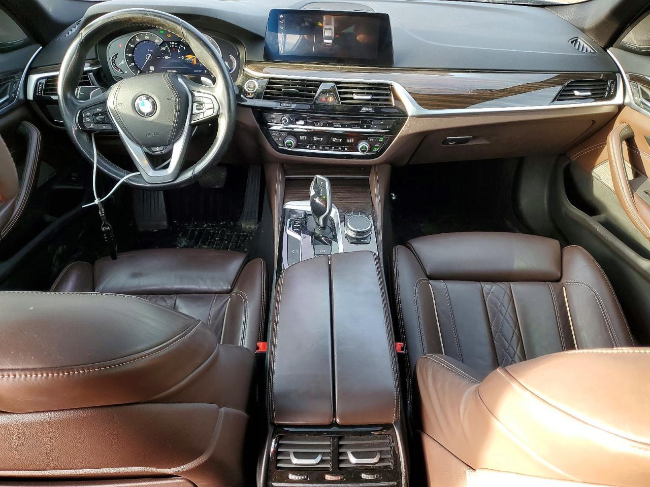 2019 BMW 540 Xi - zdjęcie 8