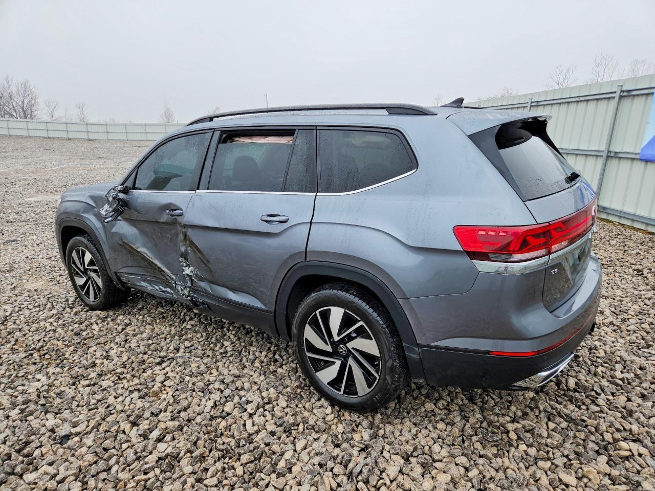 2025 Volkswagen Atlas Se - zdjęcie 2