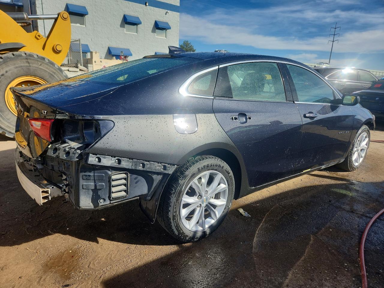 2023 Chevrolet Malibu Lt - zdjęcie 3